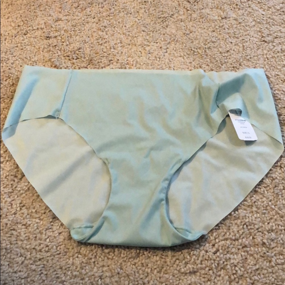 Soma Vanishing 360 Hipster Panty NWT